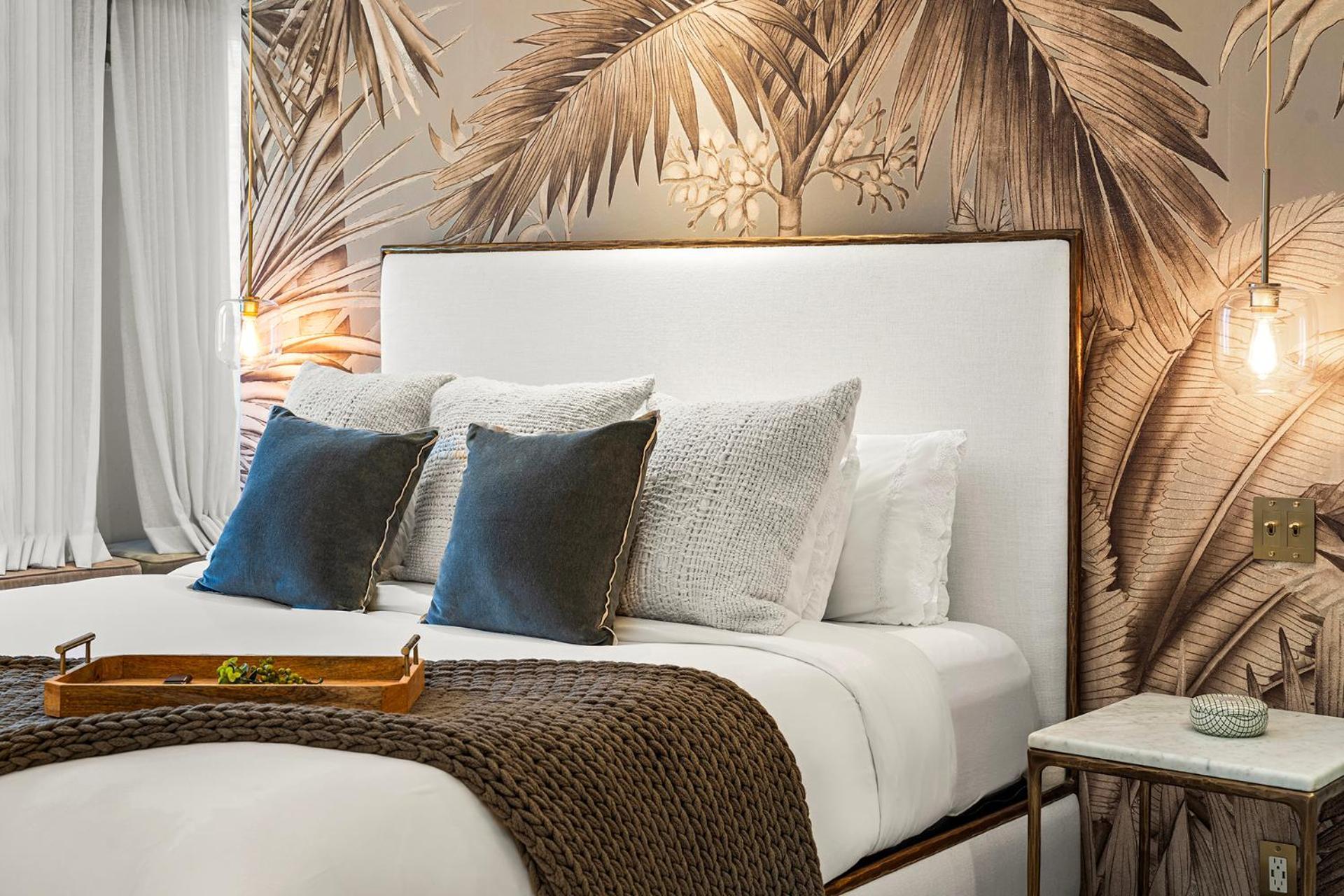 1 Bedroom Private At Roney Palace - 1201 * Miami Beach