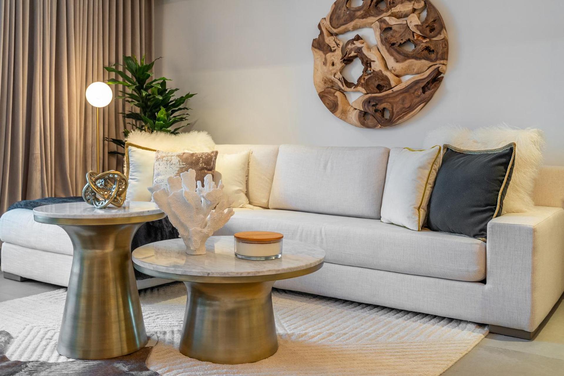 1 Bedroom Private At Roney Palace - 1201 *